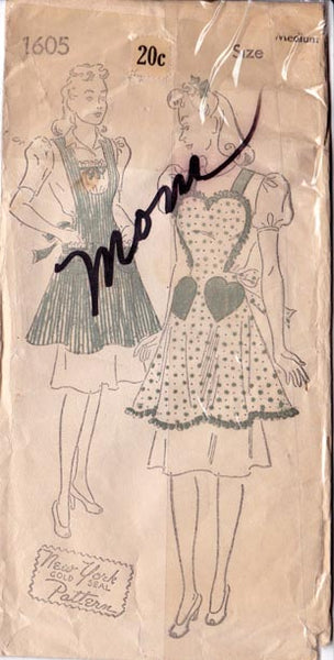 1939 Aprons, Original New York 1605 34" to 36" bust